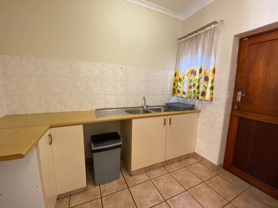 To Let 3 Bedroom Property for Rent in Kenridge Western Cape